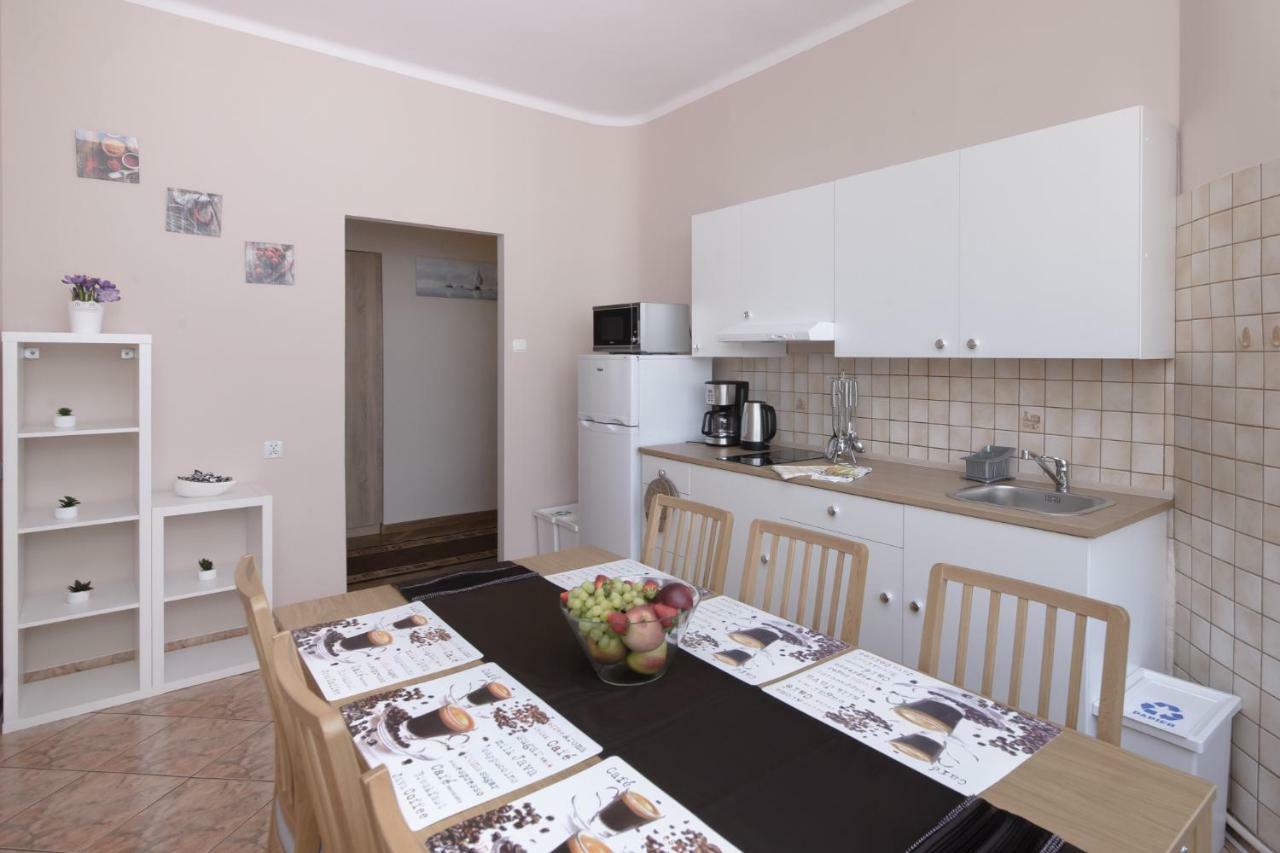 Apartamenty Mirada กดิเนีย ภายนอก รูปภาพ